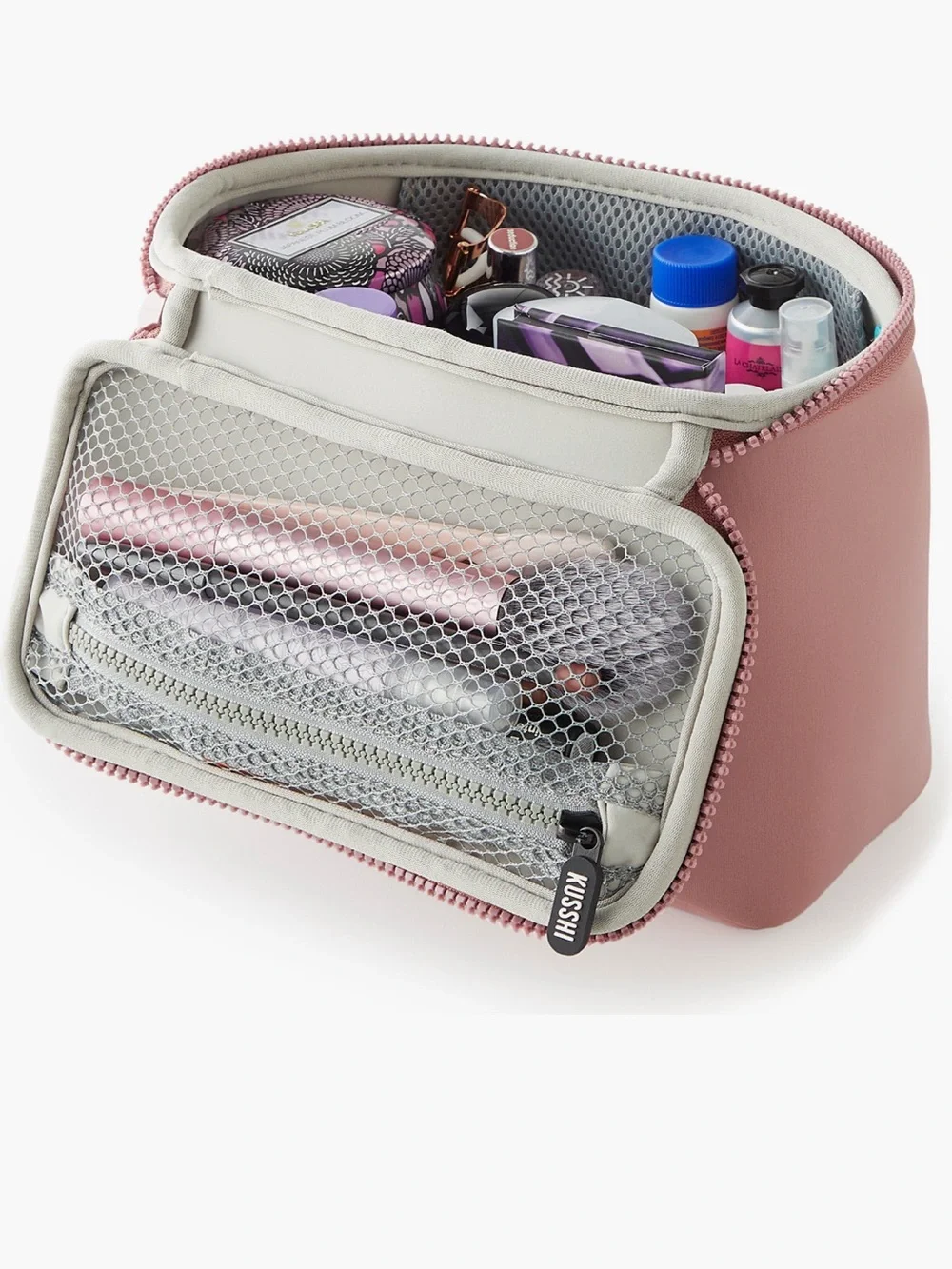 Kusshi Pink Women's Cosmetic Train Case NWT in package